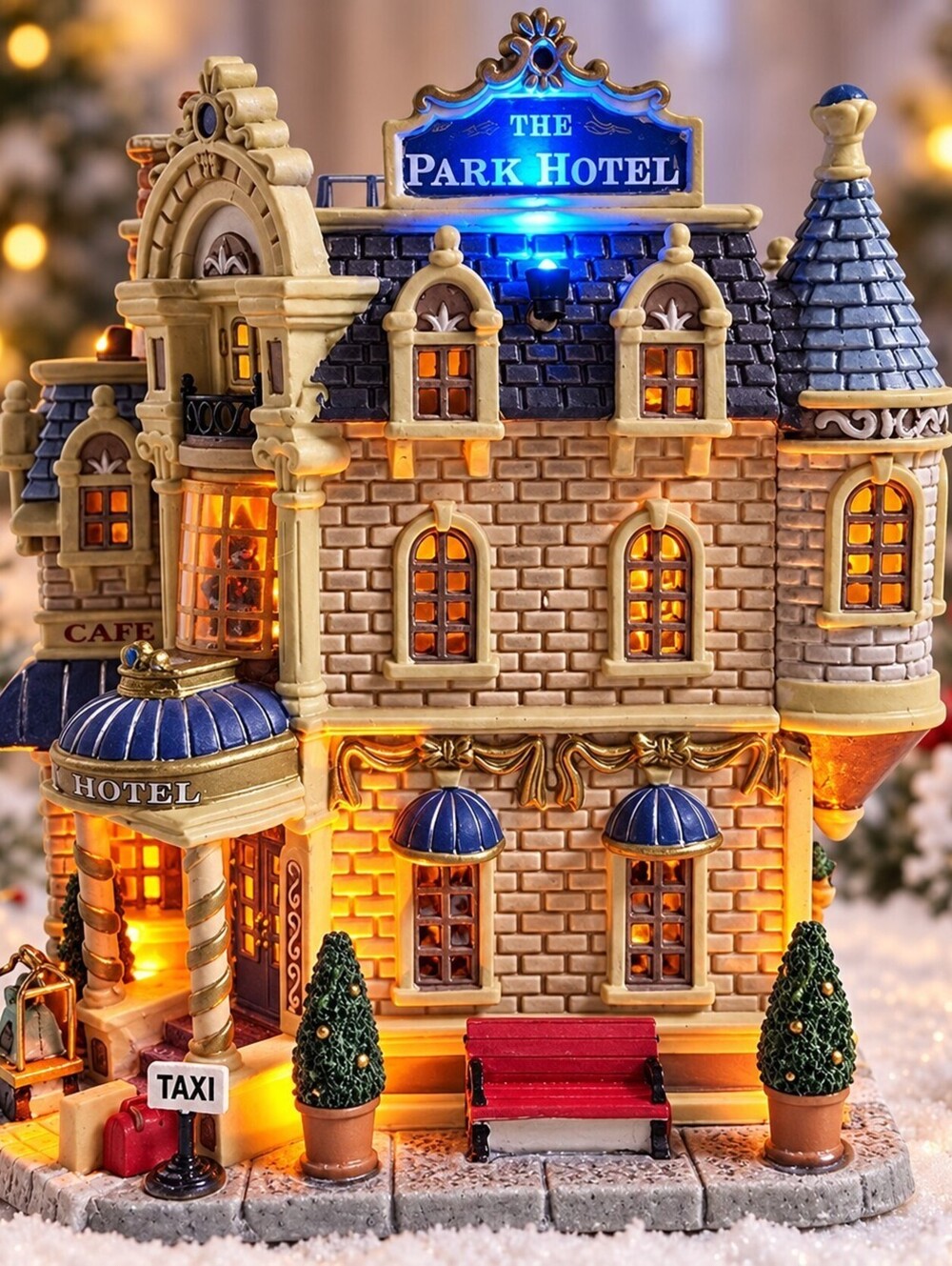 Lemax Caddington Village Park Hotel 75536 Lighted Building 2007 Retired With Box